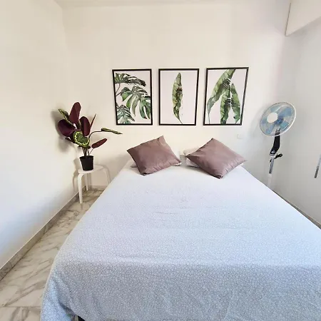 Gregbnb - T2 Pleine - Climatise - Balcon - 2 Τουλόν